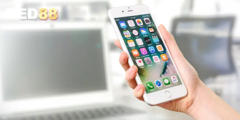 Nhà Cái Tải App RED88 App Cho Android Và IOs Như Thế Nào? 4 Sử dụng Tải App RED88 cho mobile có an toàn và bảo mật không?
